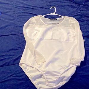 A white body shirt